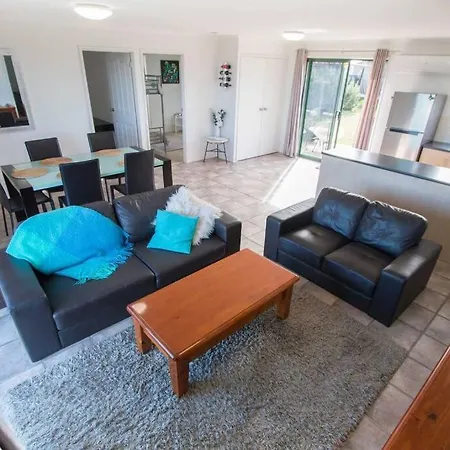 Coorong Lakeside Cottage Meningie Exterior photo